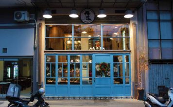 Ο Δήμαρχος στα Πετράλωνα δεν είναι άλλο ένα ψητοπωλείο.